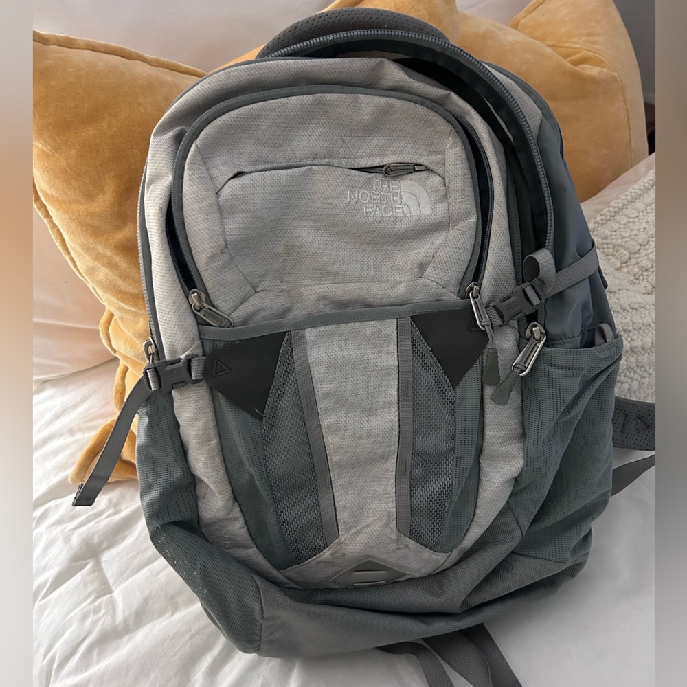 The North Face Recon Backpack Gray